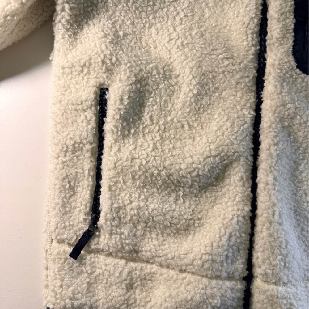Ralph Lauren Men's Cream and Navy Pile Fleece Hybrid Jacket - Picture 7 of 13